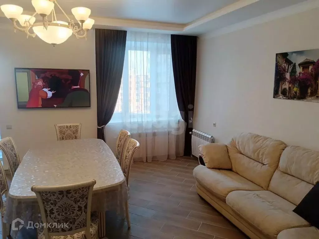 Продаётся 2-к квартира, 65 м - Фото 0