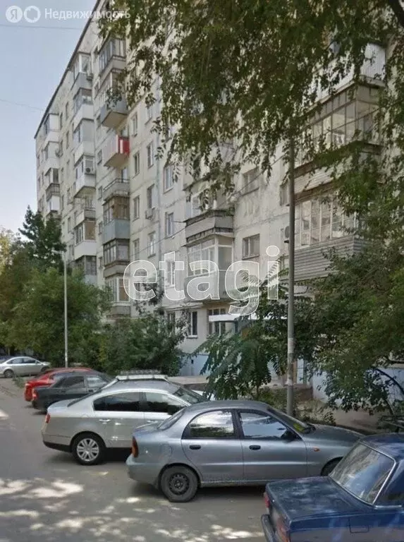 3-комнатная квартира: Ростов-на-Дону, Авиамоторный переулок, 26 (65 м) - Фото 0