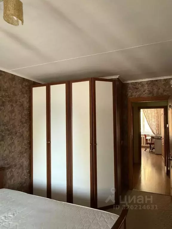 3-к кв. Курганская область, Курган ул. Красина, 56 (65.0 м) - Фото 2