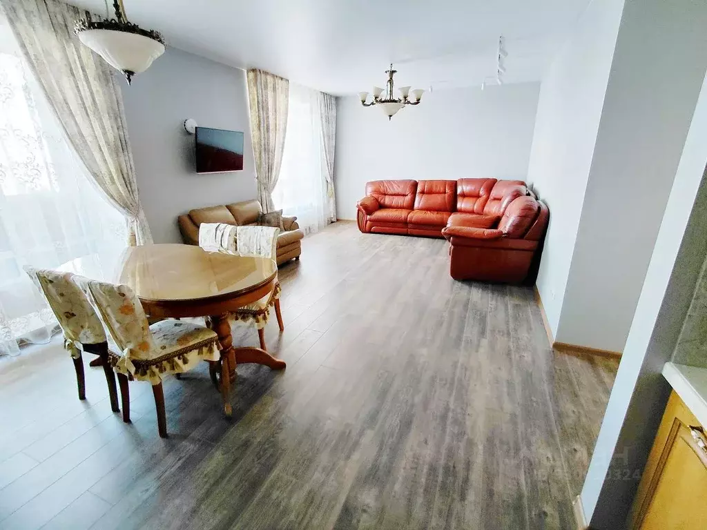 3-к кв. Алтайский край, Барнаул пер. Циолковского, 124 (82.0 м) - Фото 1