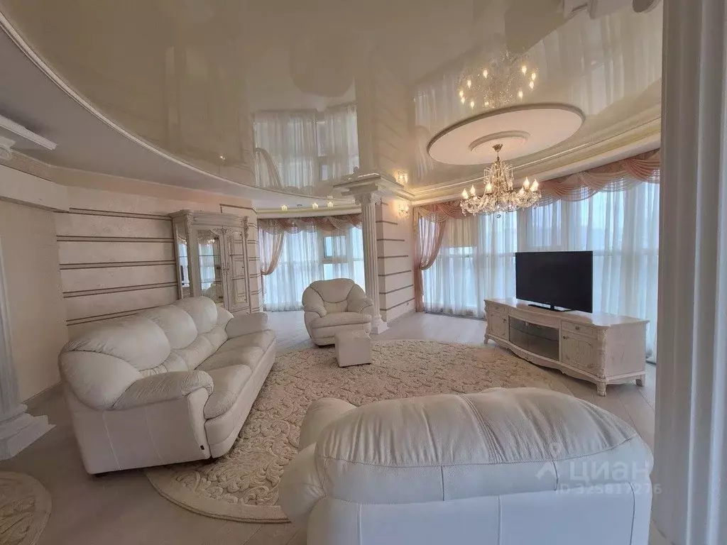 3-к кв. Севастополь ул. Героев Бреста, 116 (117.5 м) - Фото 1