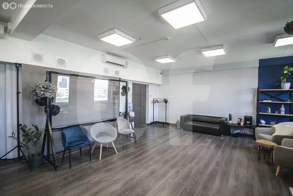 Офис (3000 м) - Фото 2