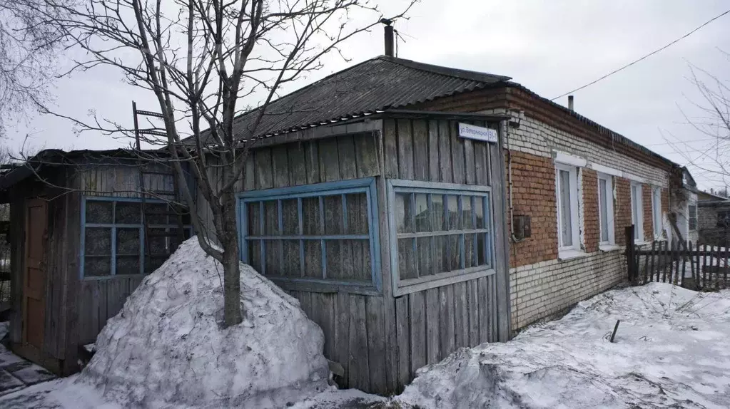 Дом в Алтайский край, Заринск Ветеринарная ул., 51 (46 м) - Фото 0
