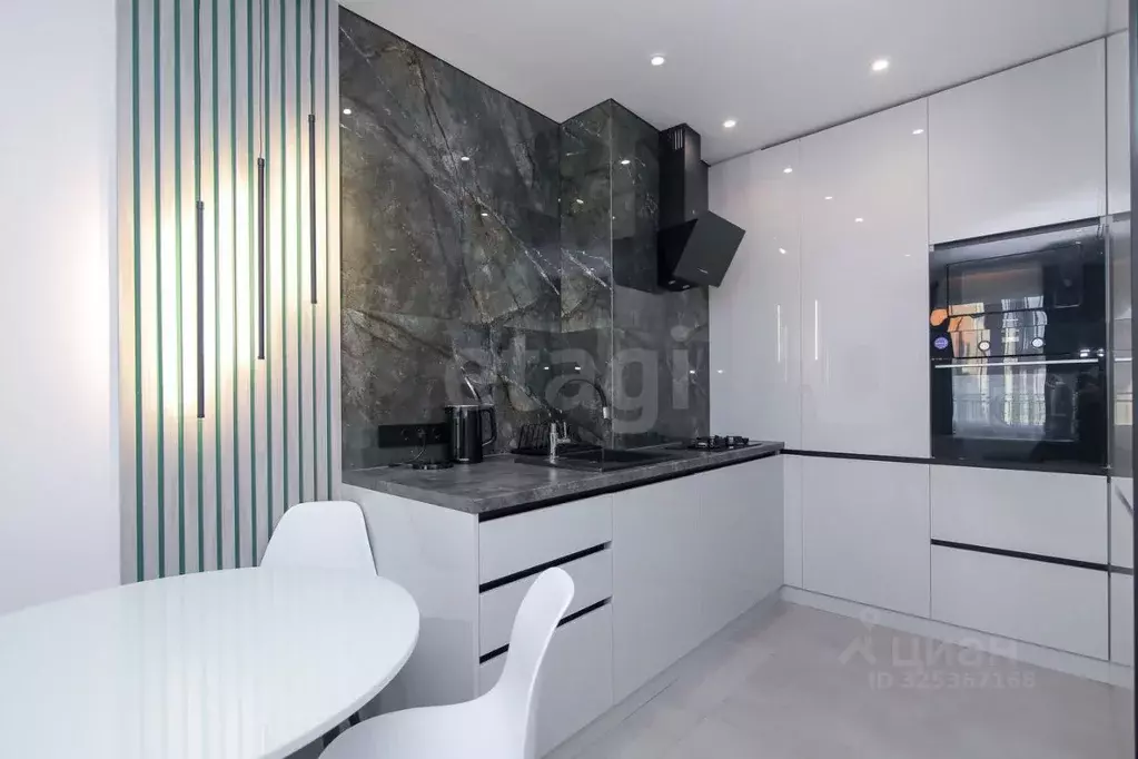 1-к кв. Калининградская область, Зеленоградск ул. Римская, 5к3 (34.6 ... - Фото 2