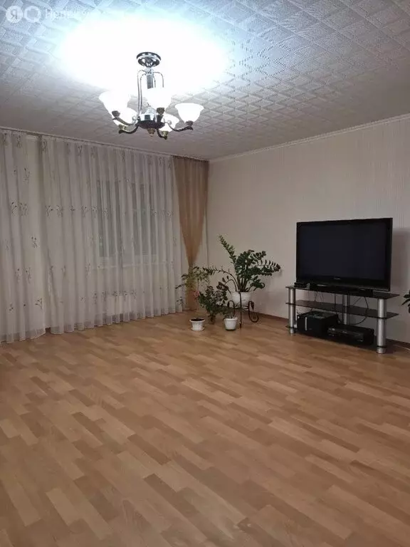 5-комнатная квартира: Нижнекамск, улица Сююмбике, 69 (119 м) - Фото 1