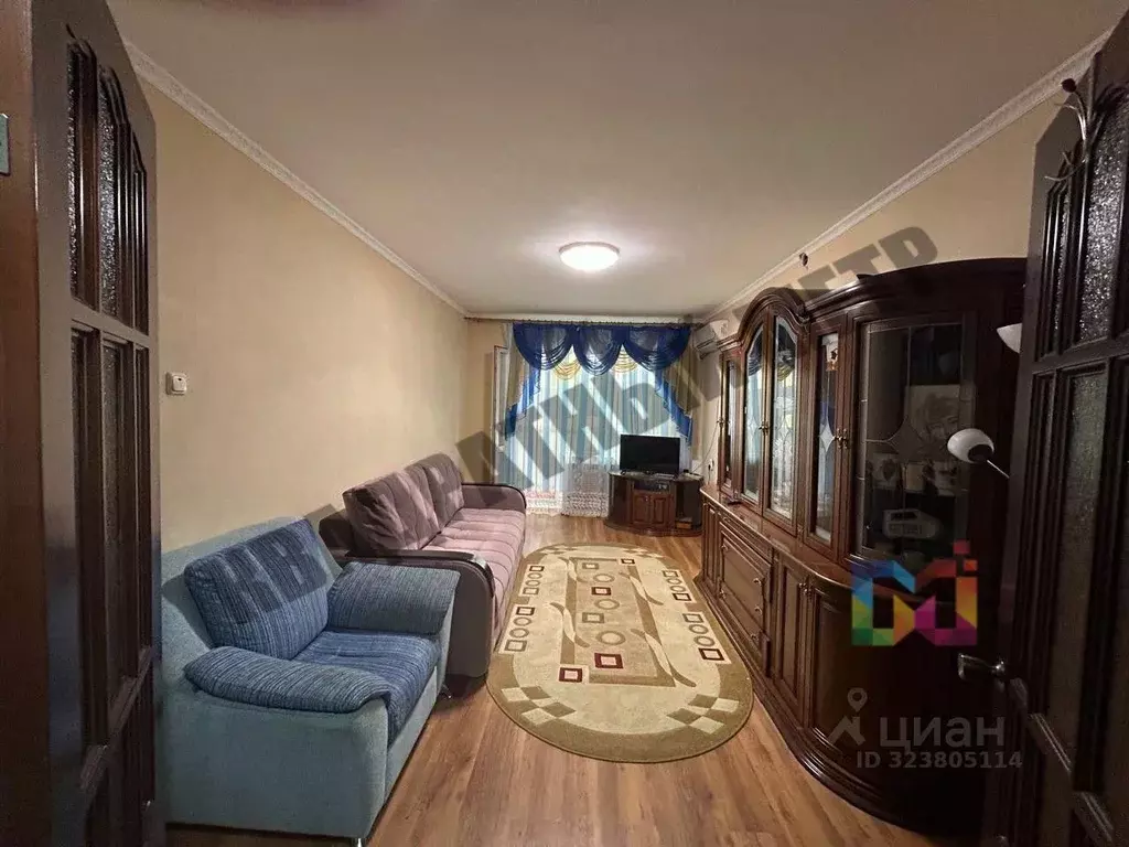 3-к кв. Калмыкия, Элиста ул. Максима Горького, 35 (61.0 м) - Фото 1