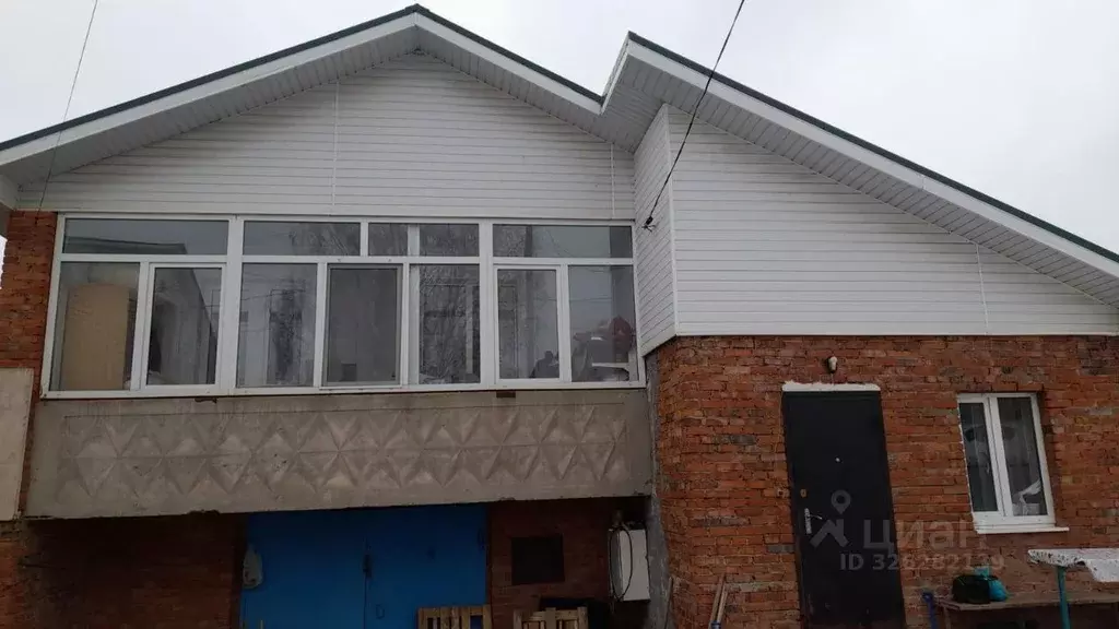 Дом в Татарстан, Азнакаево Заречная ул., 2А (159 м) - Фото 1