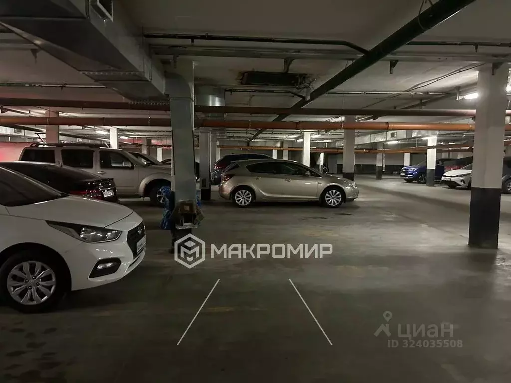 Гараж в Санкт-Петербург Парашютная ул., 56к4 (10 м) - Фото 1