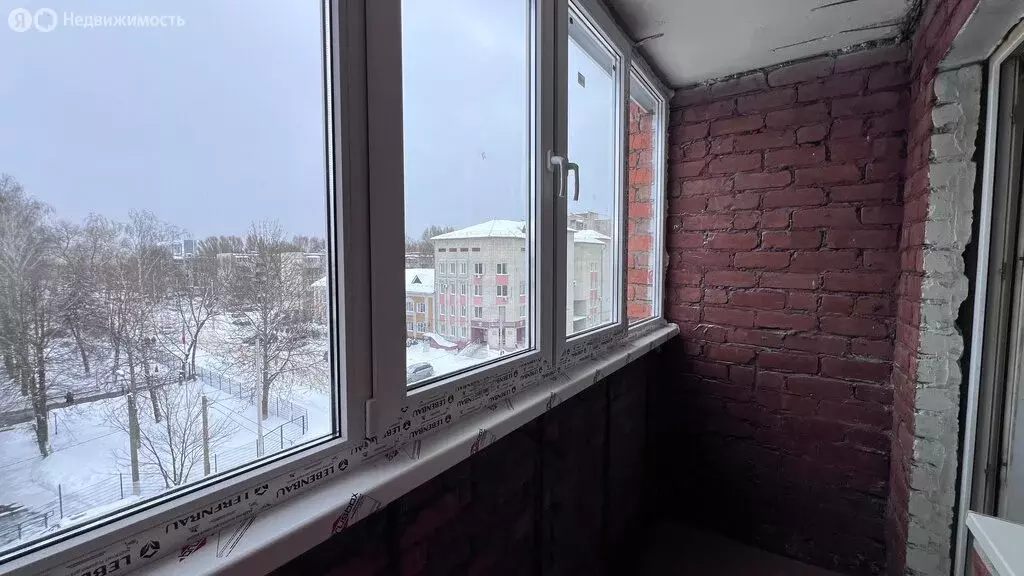 1-комнатная квартира: Брянск, улица Шолохова, 37 (23.7 м) - Фото 0