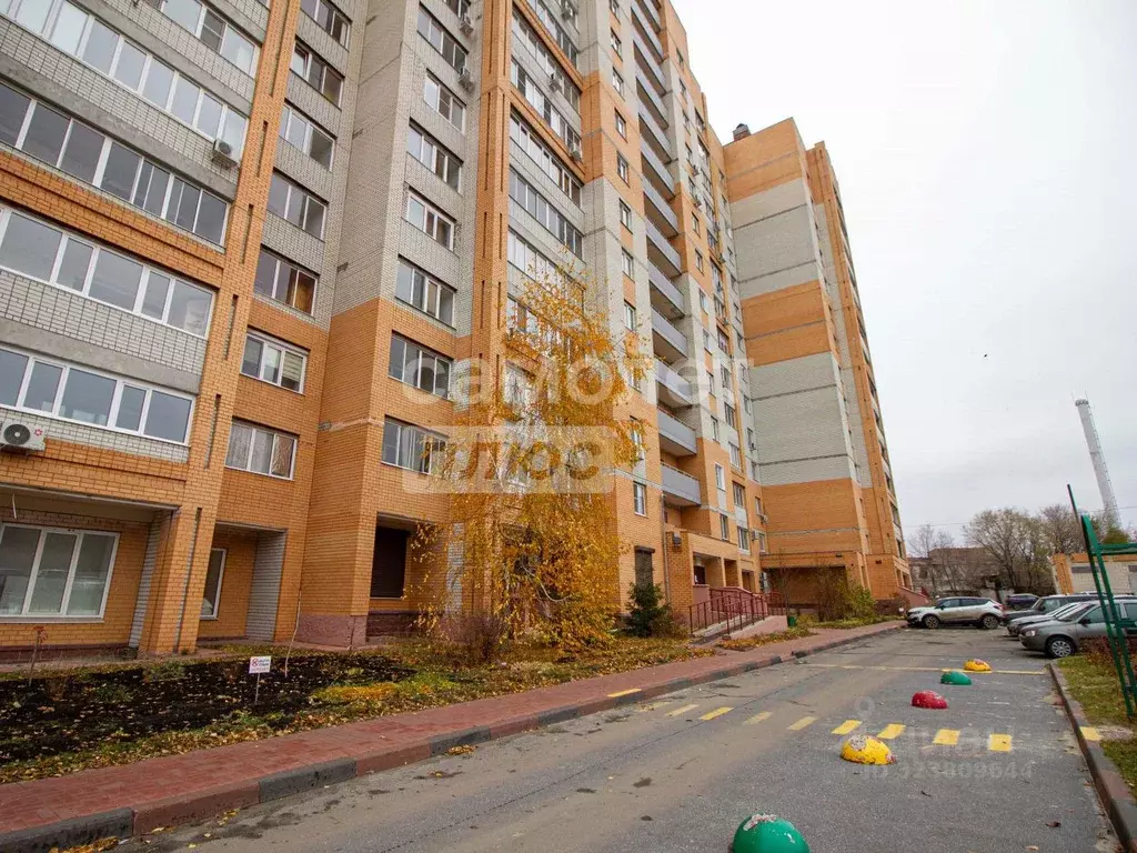 2-к кв. Ульяновская область, Ульяновск Железнодорожная ул., 2В (71.45 ... - Фото 1