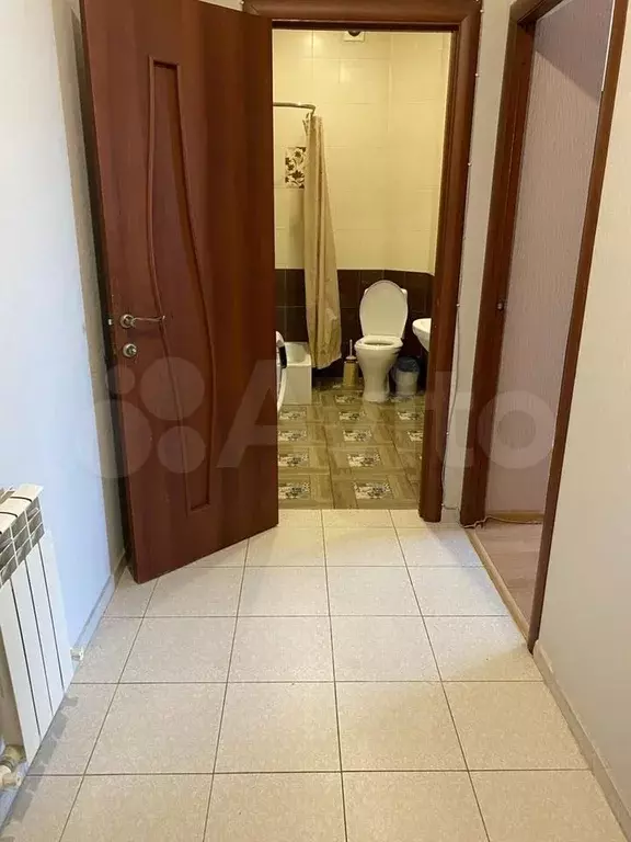 1-к. квартира, 40 м, 2/3 эт. - Фото 1