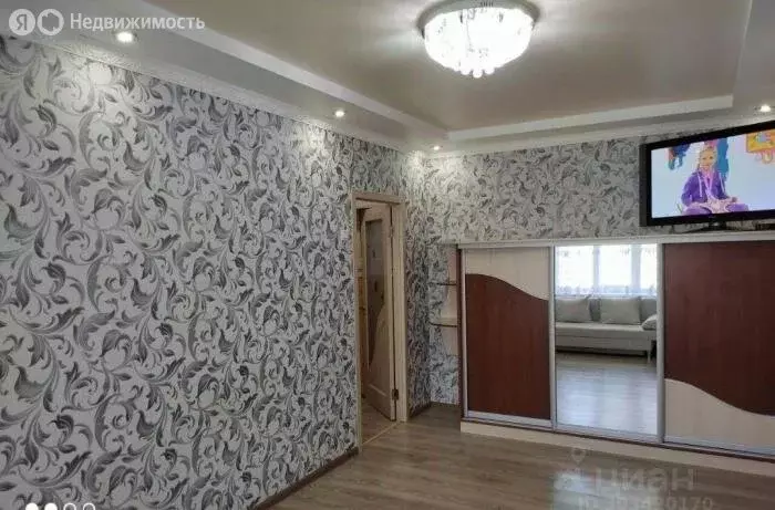 1-комнатная квартира: Симферополь, улица Дмитрия Ульянова, 8 (31 м) - Фото 1