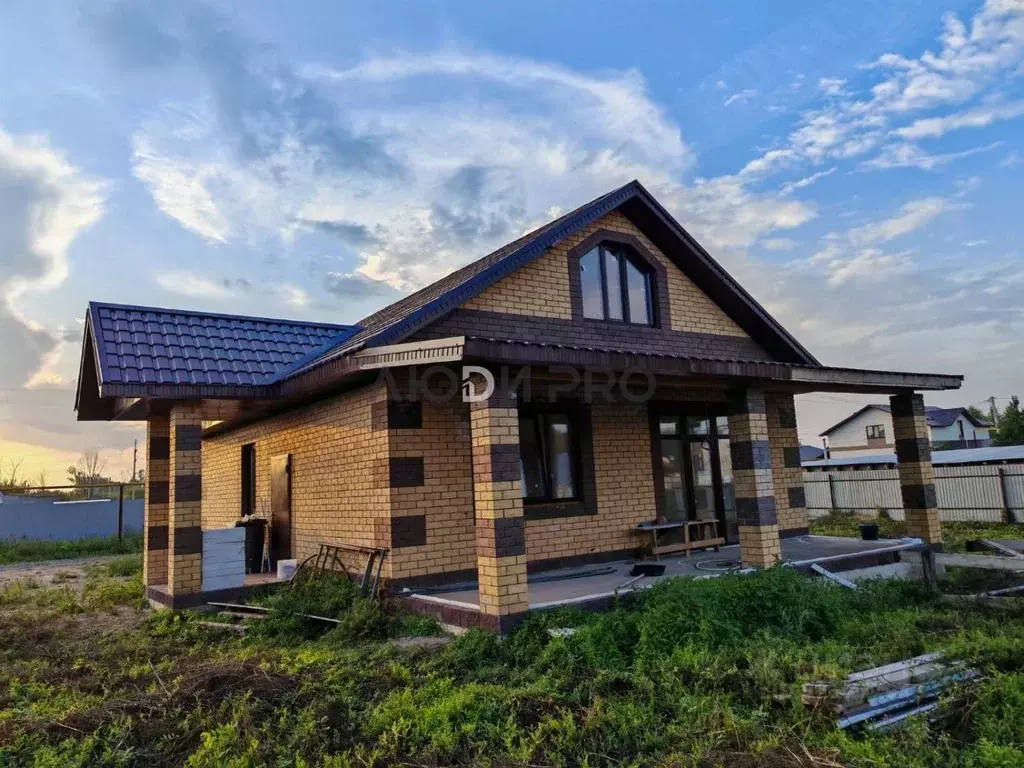 Дом в Башкортостан, Уфимский район, с. Булгаково ул. Новобулгаковская, ... - Фото 1