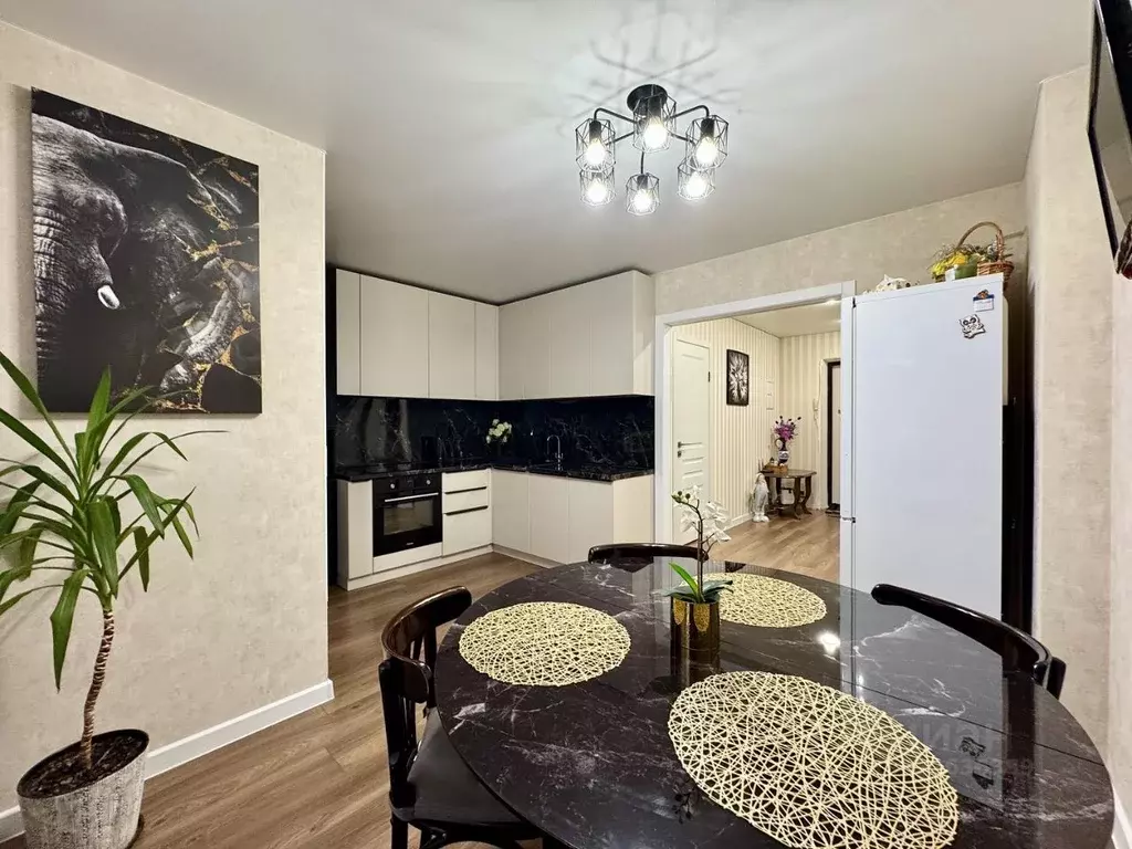 3-к кв. Башкортостан, Уфа Комсомольская ул., 106/3 (74.1 м) - Фото 1