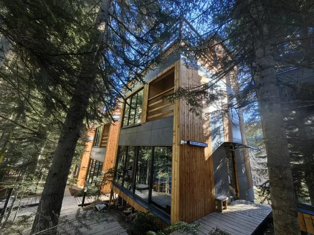 Дом в Карачаево-Черкесия, Зеленчукский район, с. Архыз, Зеленчукское ... - Фото 1