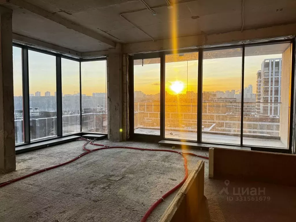 3-к кв. Москва ул. Нижние Мневники, 7 (123.1 м) - Фото 1