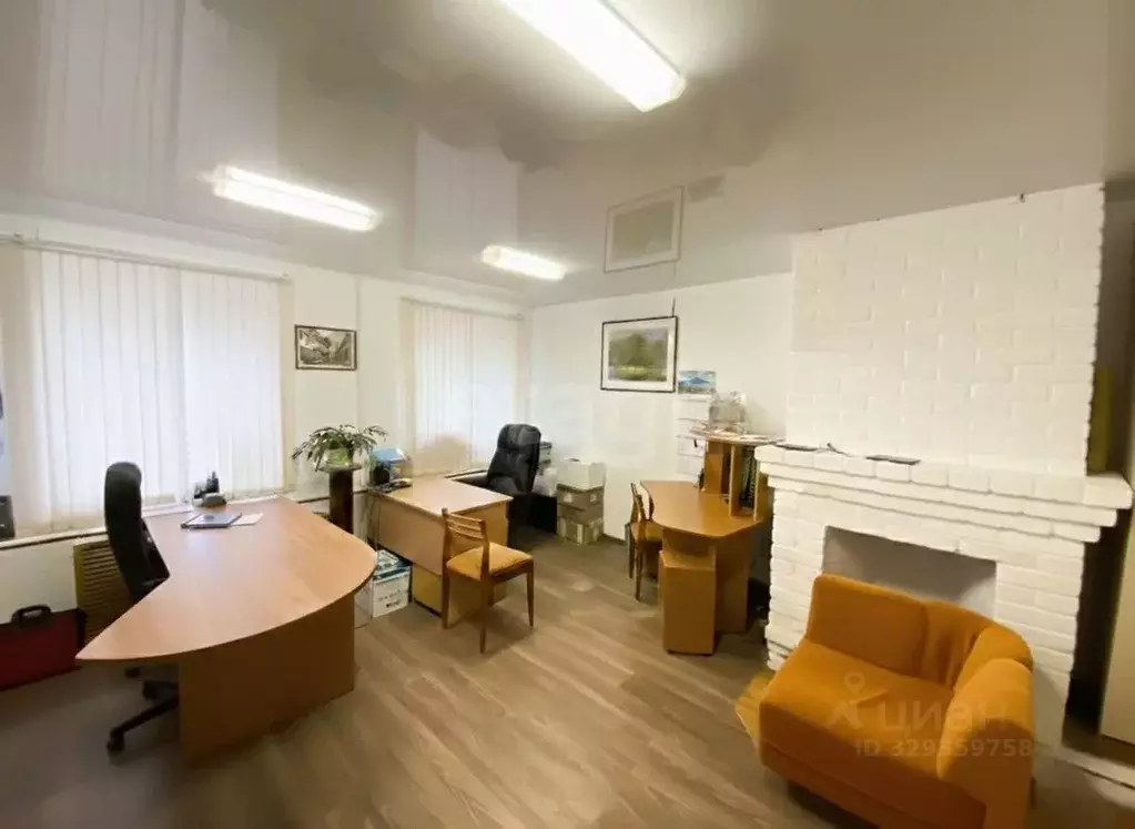 3-к кв. Ярославская область, Рыбинск Крестовая ул., 73 (64.6 м) - Фото 1