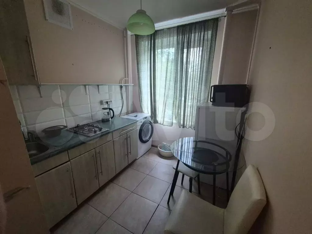 1-к. квартира, 35 м, 4/9 эт. - Фото 0