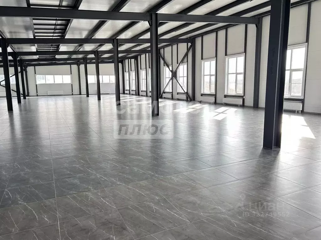 Помещение свободного назначения в Алтайский край, Барнаул тракт ... - Фото 1