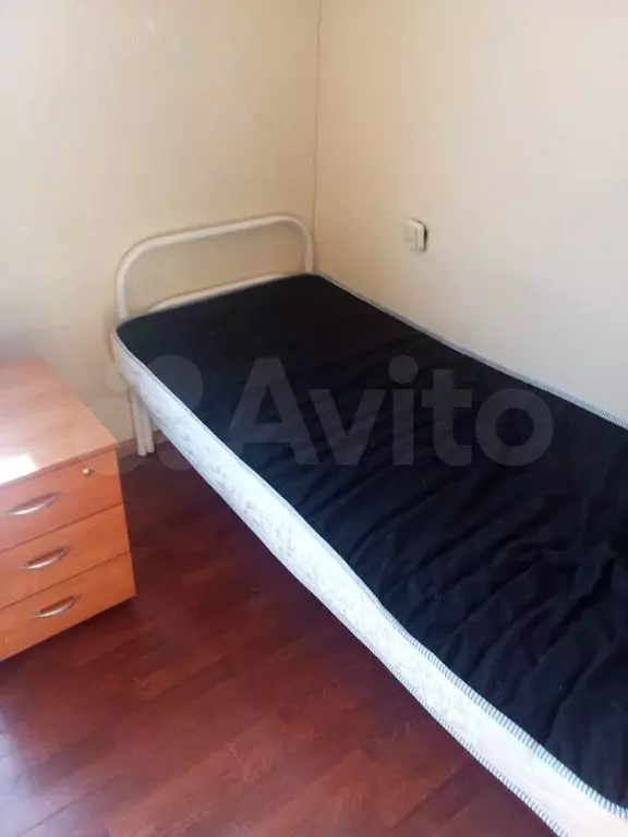 Комната 16 м в 4-к., 2/4 эт. - Фото 0