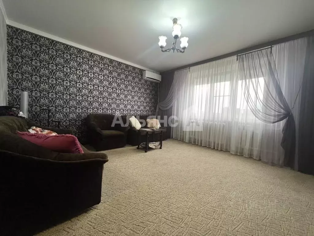 3-к кв. Ростовская область, Волгодонск ул. Энтузиастов, 22 (65.5 м) - Фото 1