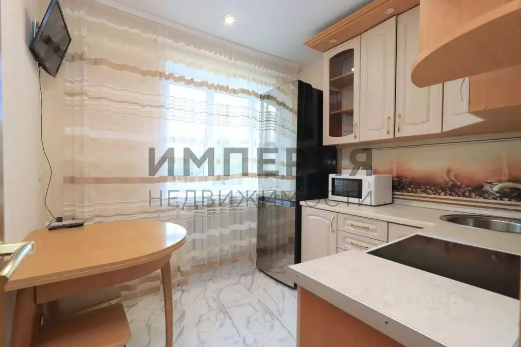 2-к кв. Магаданская область, Магадан ул. Гагарина, 2 (42.2 м) - Фото 1