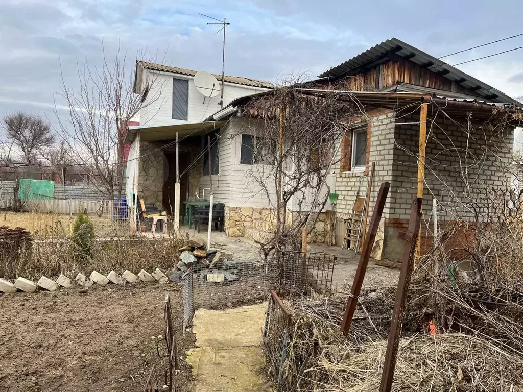 Дача 60 м на участке 4 сот. - Фото 0