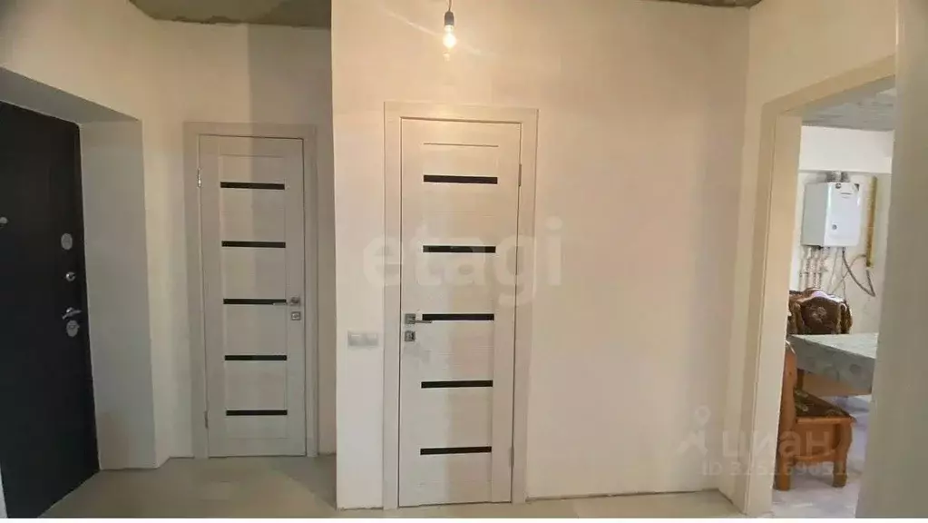 1-к кв. Калмыкия, Элиста 10-й мкр, 133 (42.0 м) - Фото 2