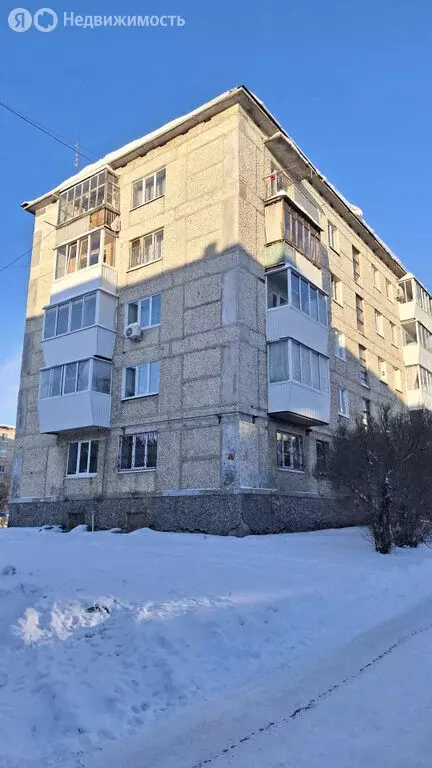 3-комнатная квартира: Верхняя Пышма, улица Мичурина, 2А (55 м) - Фото 2