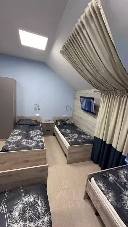 Комната Калининградская область, Балтийск ул. А. Романова, 11Б - Фото 1