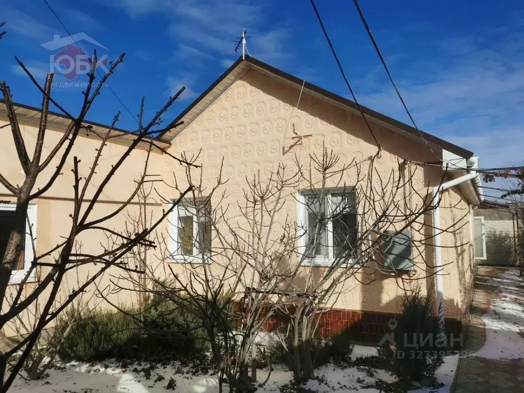 Дом в Крым, Сакский район, с. Штормовое ул. Юбилейная, 15 (115 м) - Фото 2