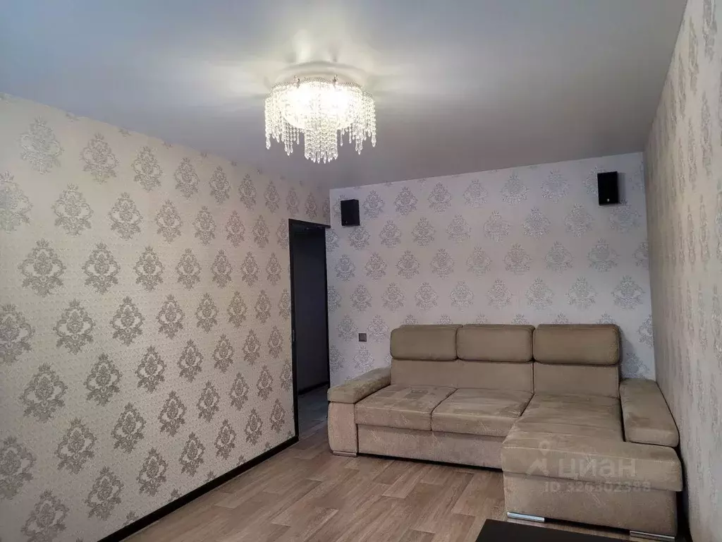 2-к кв. Омская область, Омск Входной мкр, 32 (44.9 м) - Фото 2