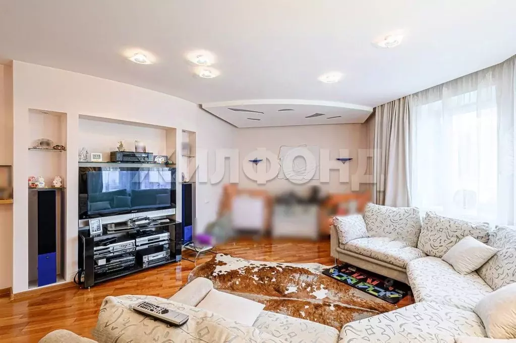 4-к кв. Новосибирская область, Новосибирск Каменская ул., 58 (134.8 м) - Фото 1