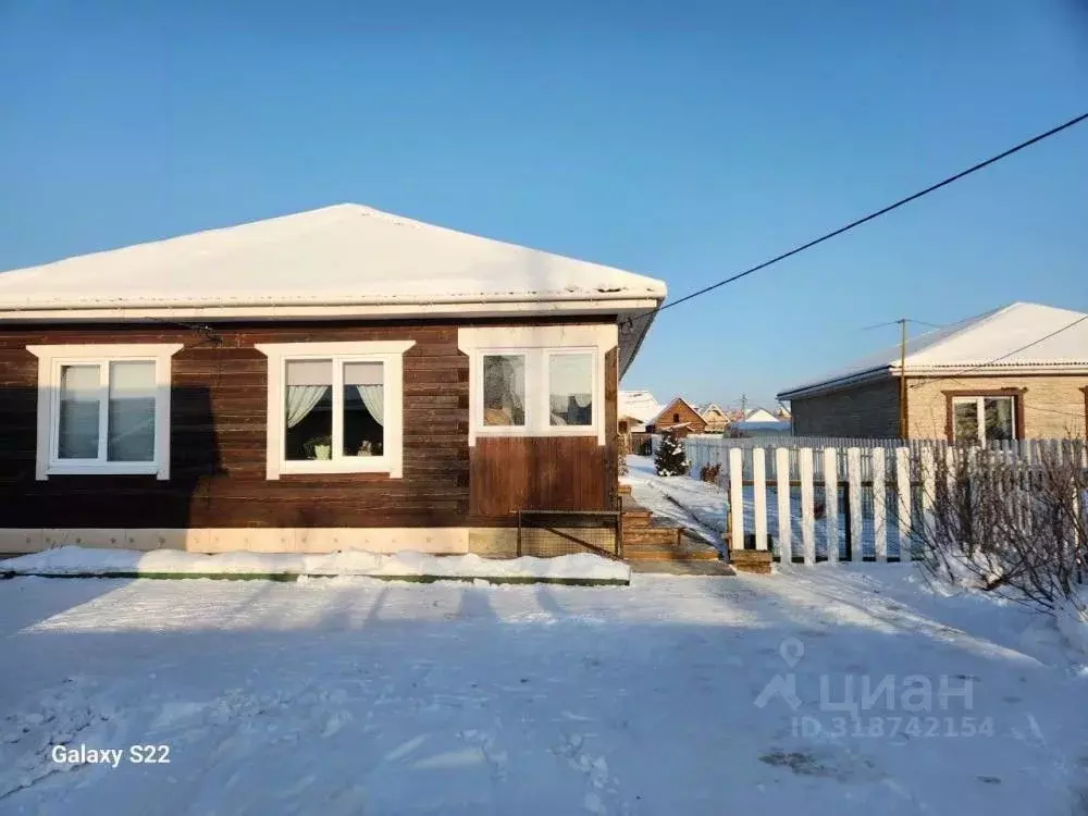 Дом в Иркутская область, Иркутский муниципальный округ, д. Грановщина ... - Фото 1