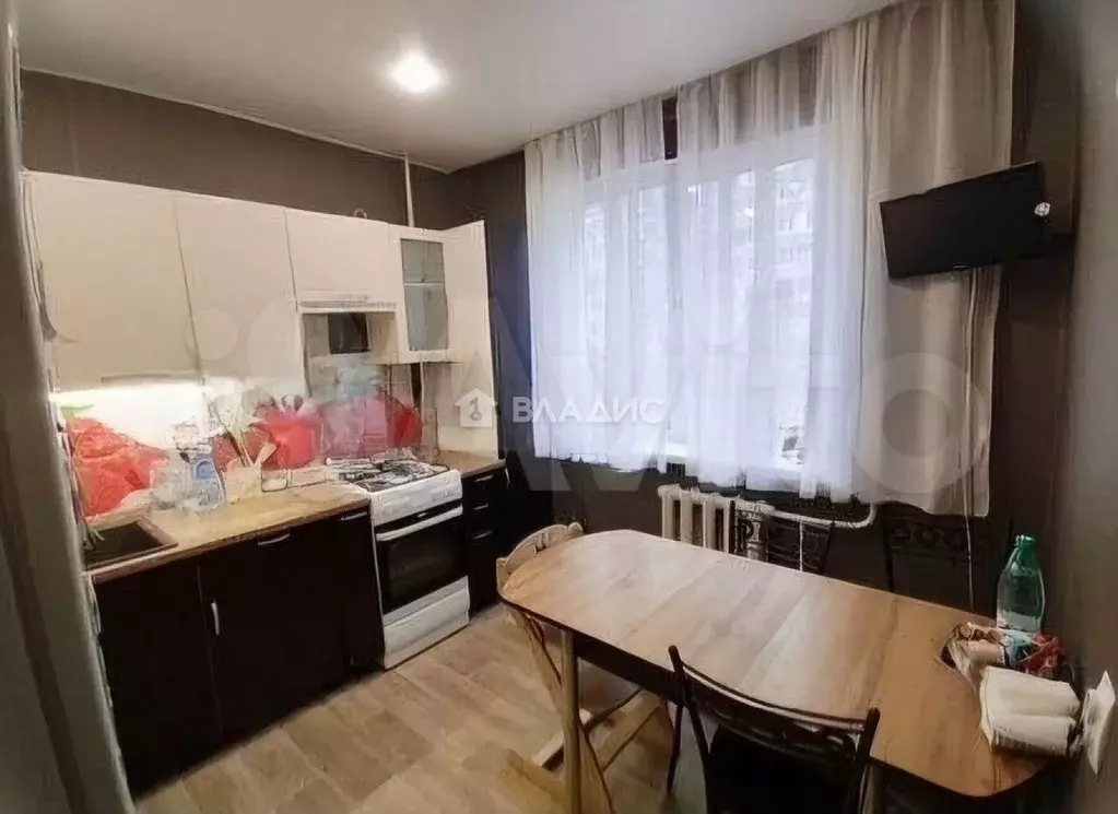 2-к. квартира, 52 м, 2/9 эт. - Фото 0