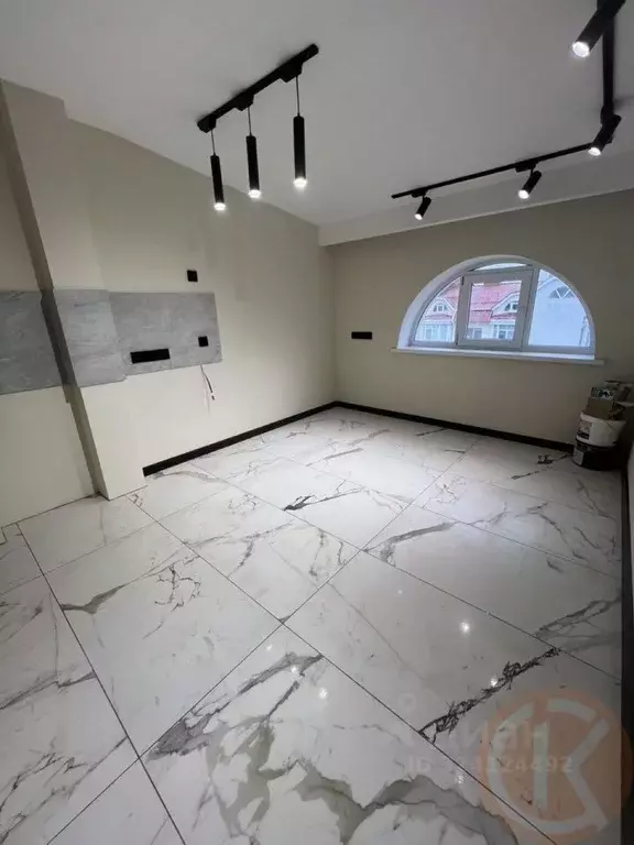 2-к кв. Крым, Симферополь ул. Луговая, 6Н/2А (55.7 м) - Фото 1