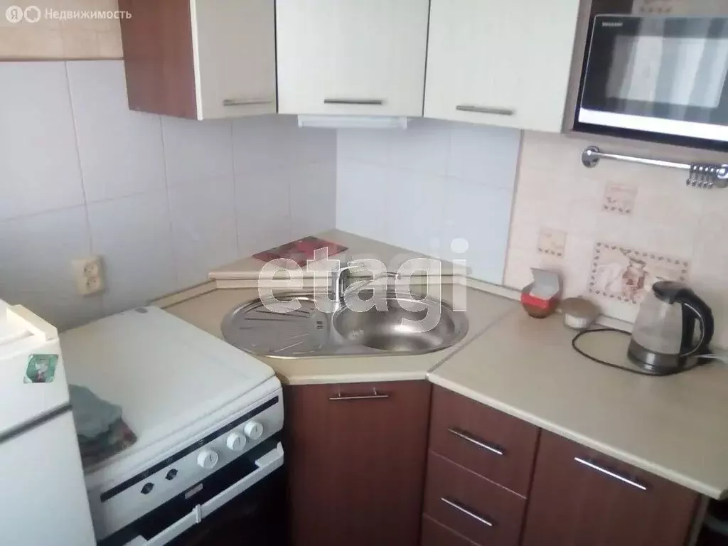 1-комнатная квартира: Курган, Станционная улица, 12 (29.8 м) - Фото 1