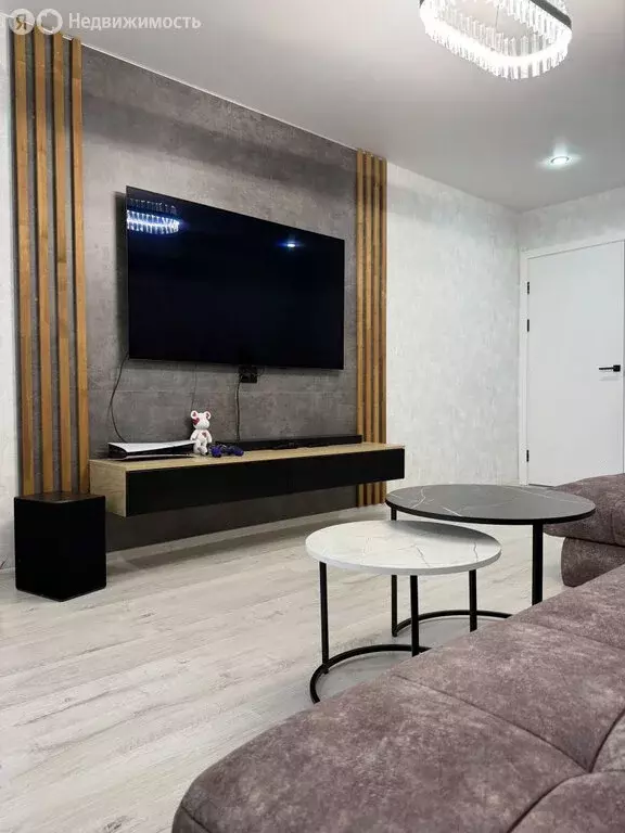 3-комнатная квартира: Зеленодольск, улица Шустова, 4 (73.9 м) - Фото 2