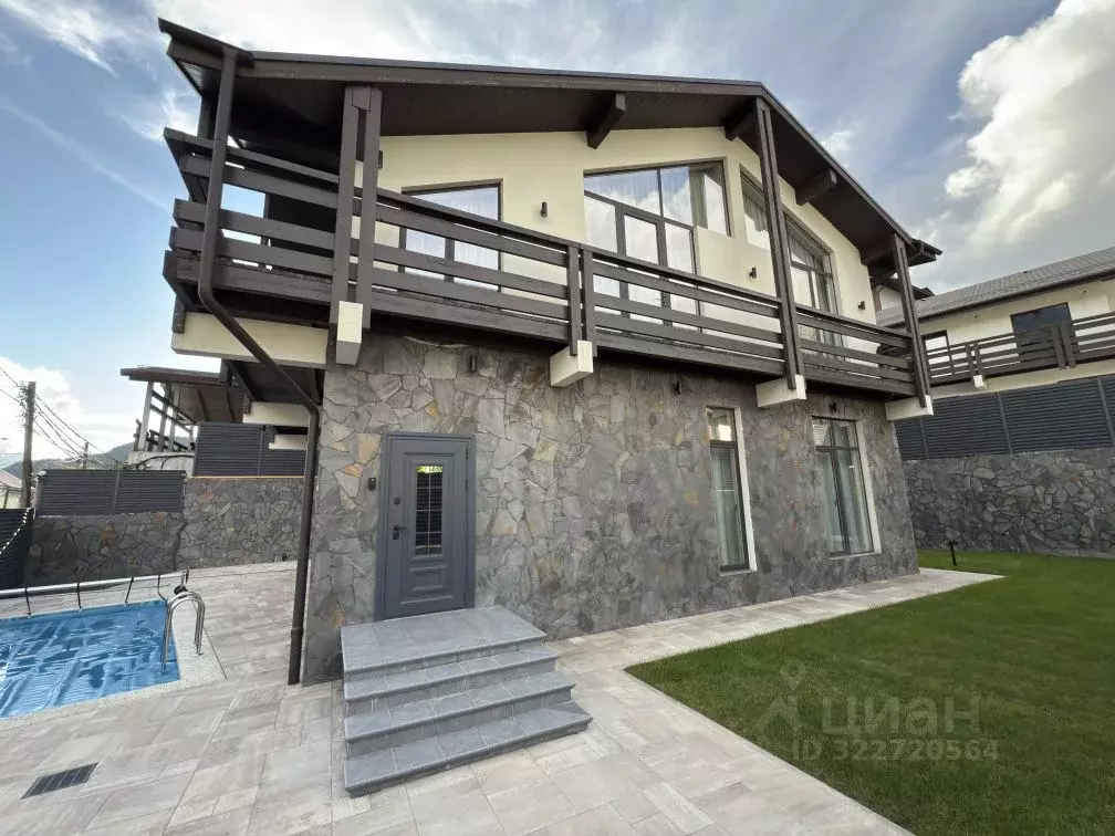 Дом в Краснодарский край, Сочи Красная Поляна пгт, ул. Пчеловодов, 13 ... - Фото 1