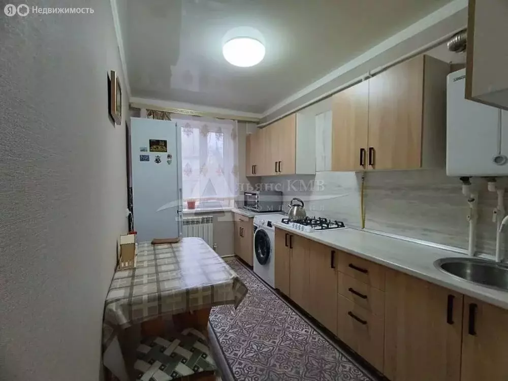 2-комнатная квартира: Зеленокумск, Заречная улица, 19 (48 м) - Фото 1