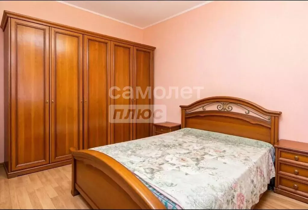 2-к кв. Башкортостан, Уфа ул. Карла Маркса, 5/1 (50.7 м) - Фото 1