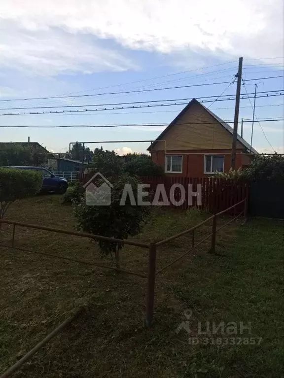Дом в Омская область, Омский район, с. Надеждино Центральная ул. (68 ... - Фото 1