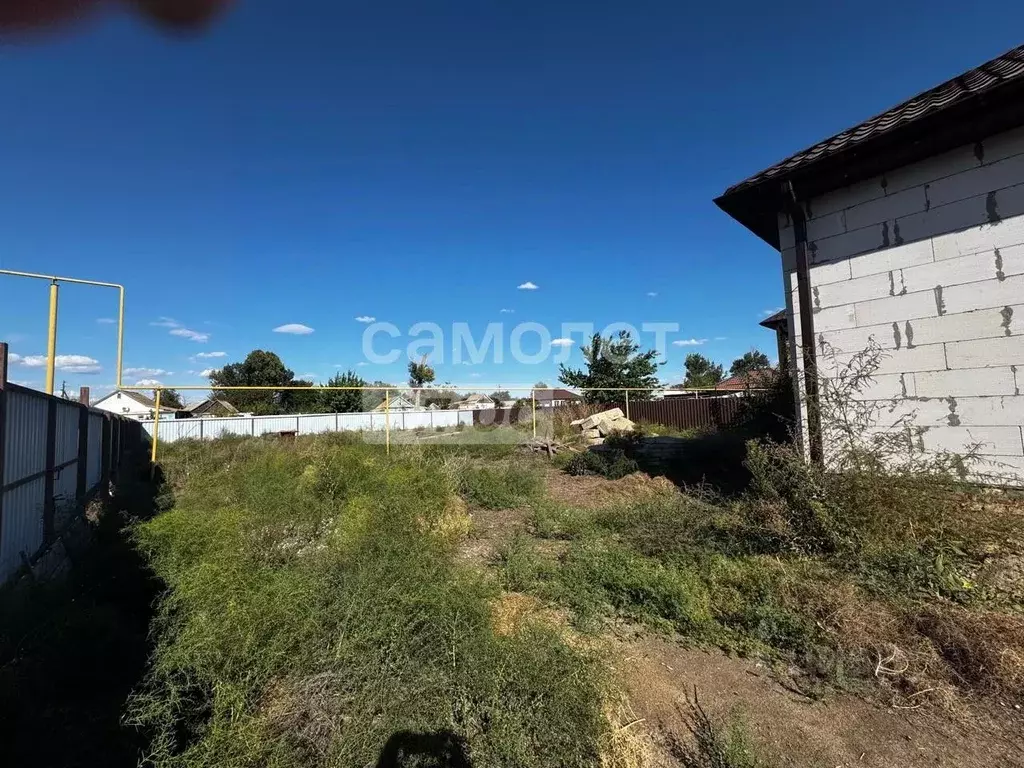 Дом в Астраханская область, Приволжский район, с. Яманцуг Центральная ... - Фото 2