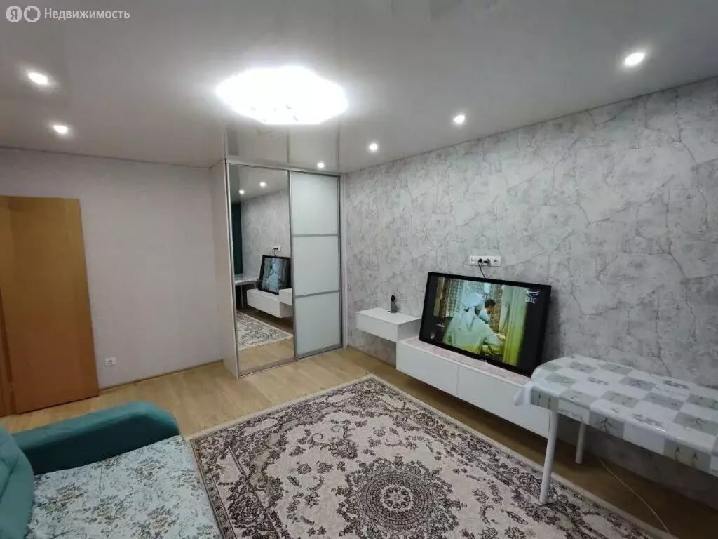 2-комнатная квартира: Омск, улица Николая Кузнецова, 6А (48.6 м) - Фото 1