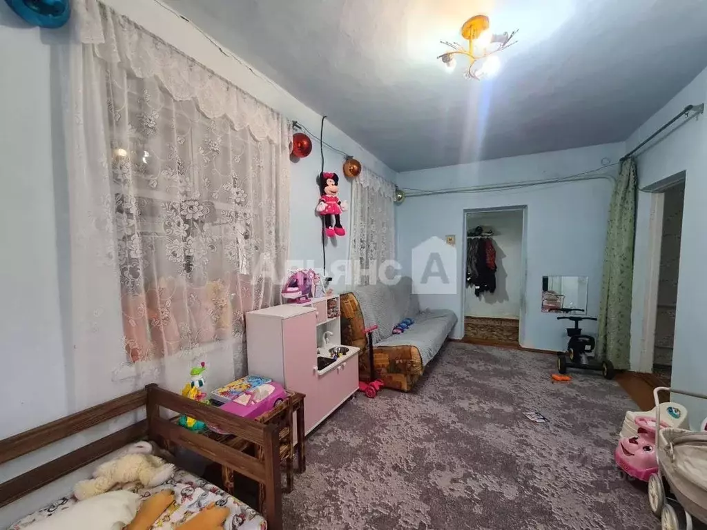 Дом в Краснодарский край, Усть-Лабинск ул. Карла Либкнехта (75 м) - Фото 1