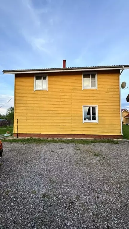 Дом в Ленинградская область, Волховский район, д. Иссад, Южный мкр  ... - Фото 1
