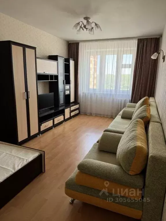 1-к кв. Башкортостан, Уфа ул. Юрия Гагарина, 74/2 (45.0 м) - Фото 0