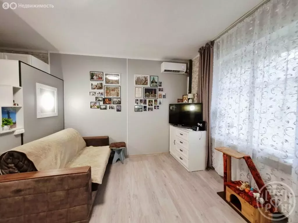 1к в 6-комнатной квартире (21.4 м) - Фото 1