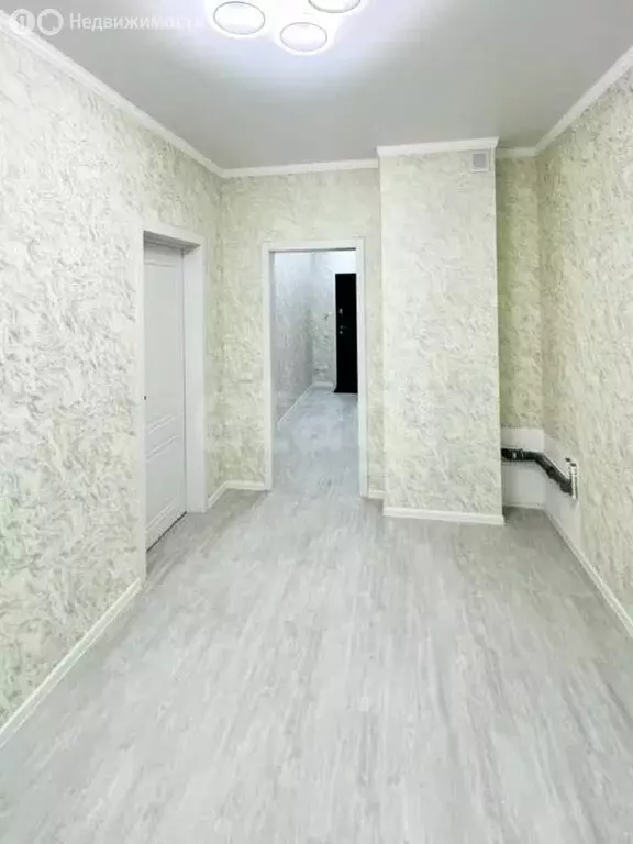 1-комнатная квартира: Абакан, улица Генерала Тихонова, 12к1 (41 м) - Фото 1