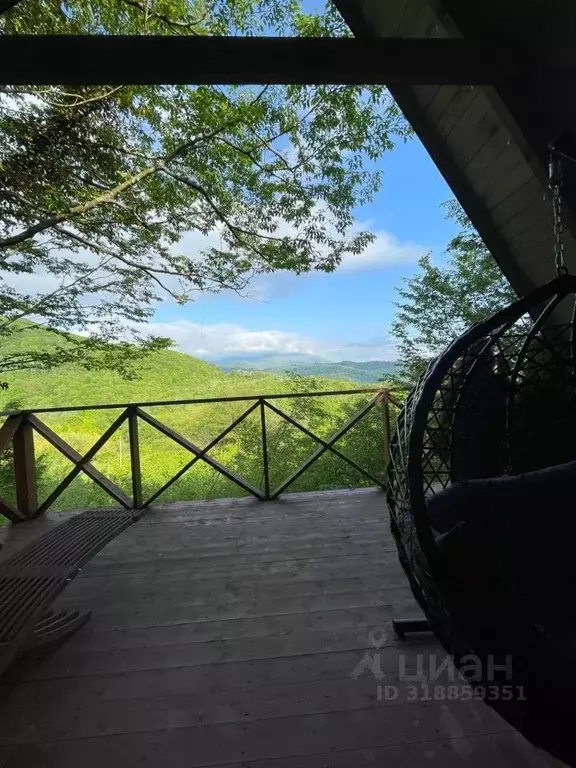 Дом в Краснодарский край, Сочи городской округ, с. Ермоловка ул. ... - Фото 1